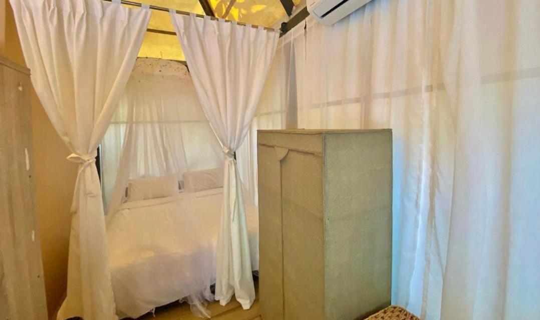 Playa La Caleta Bataan Hotel Morong  Kültér fotó
