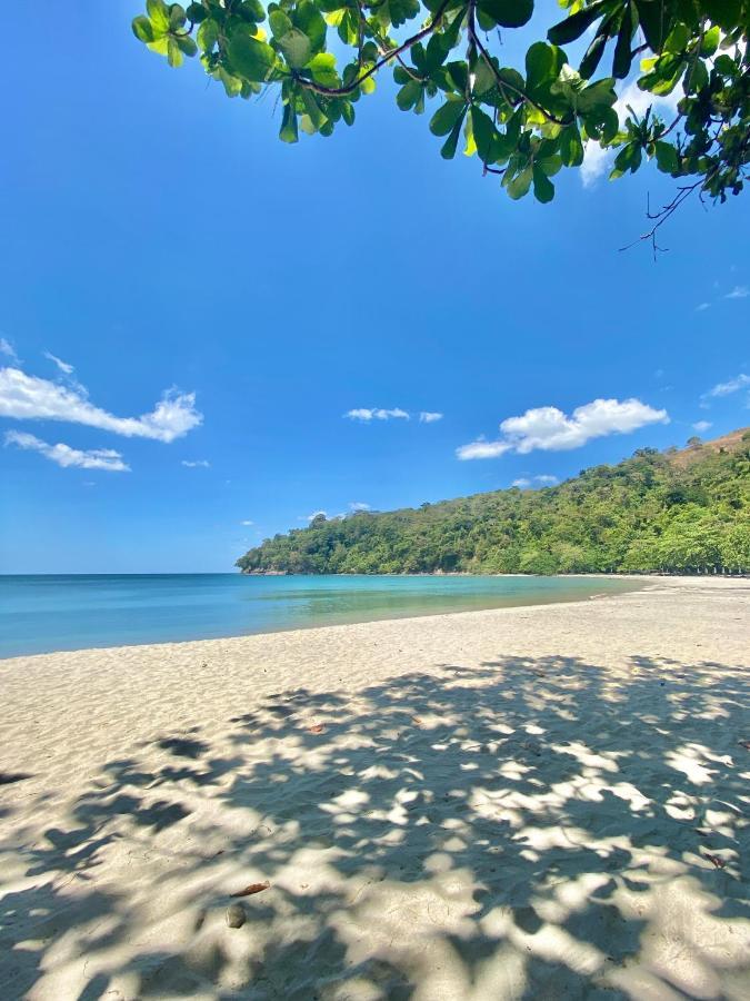 Playa La Caleta Bataan Hotel Morong  Kültér fotó